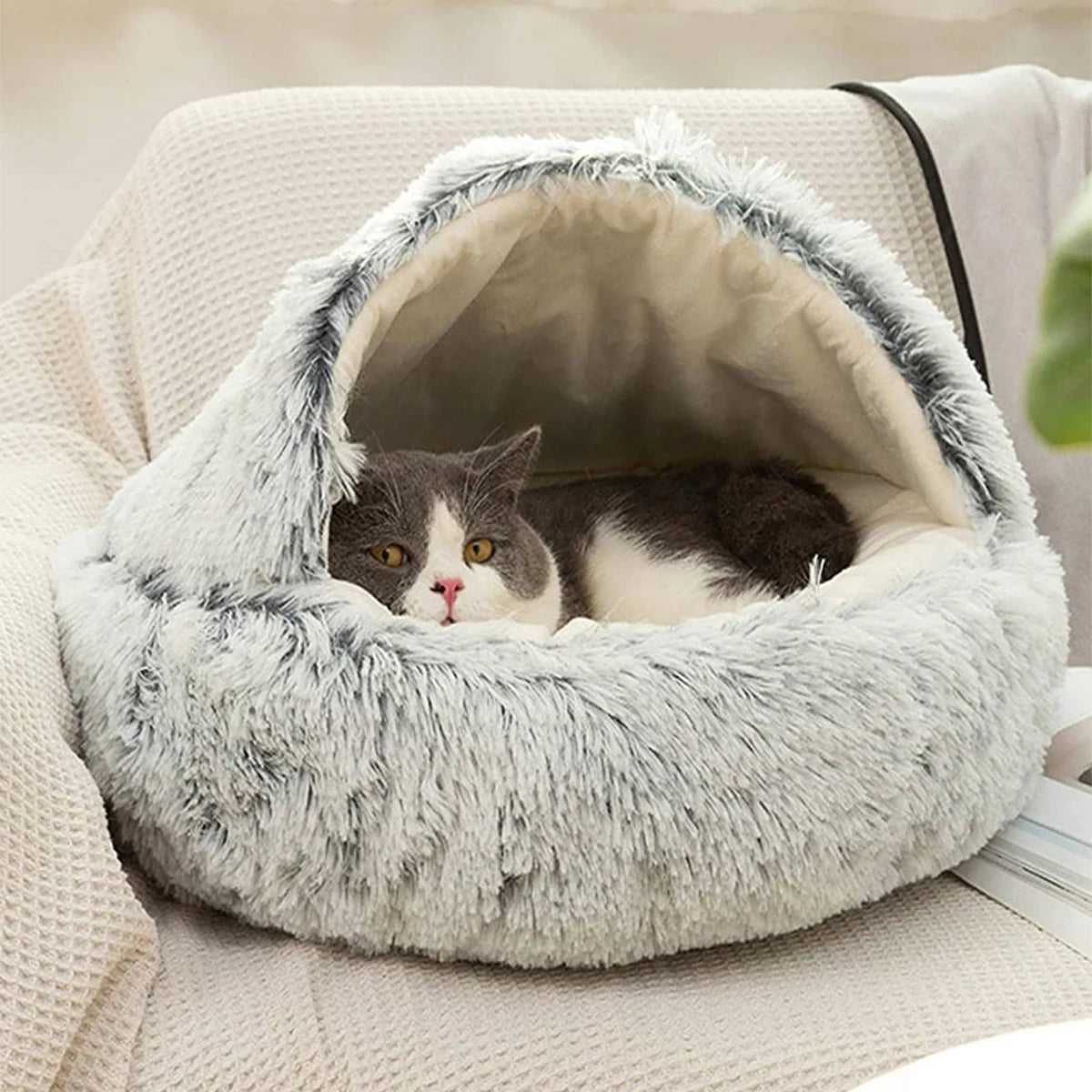 CalmWhiskers™ – Anti-Anxiety Round Cat Bed with Plush Cover