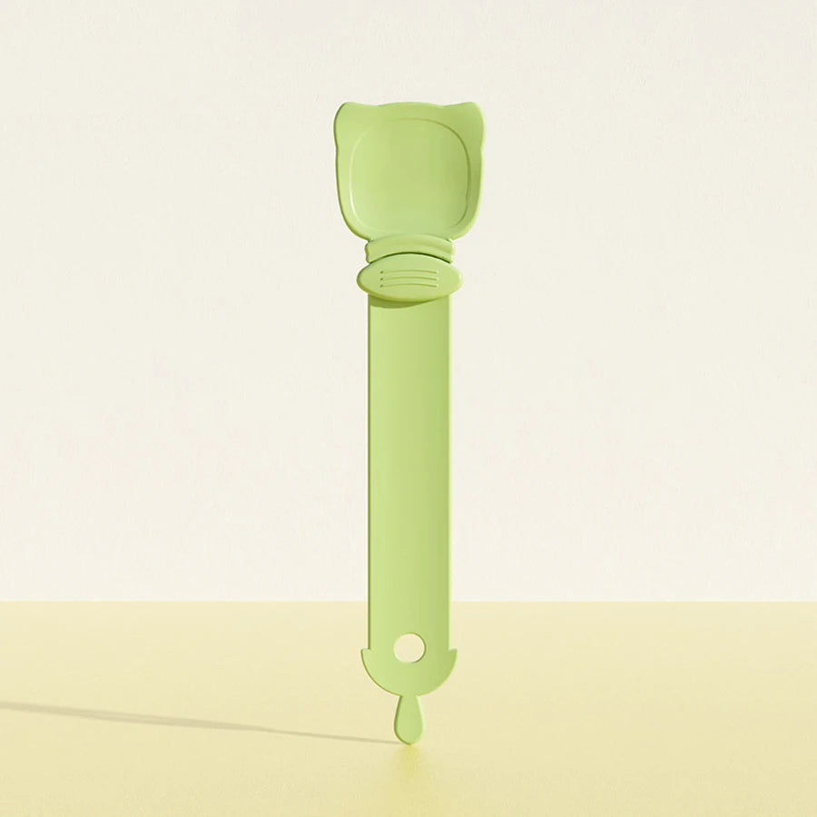PurrFeeder™ – Squeeze Spoon for Wet Cat Treats & Supplements